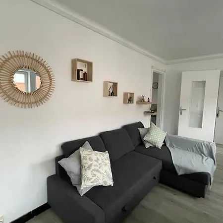 شقة New And Spacious Apartment. أراس