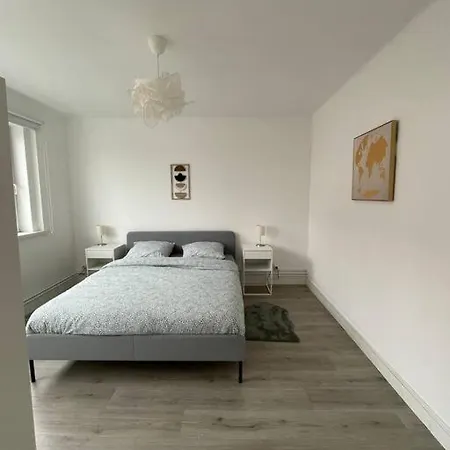 New And Spacious Apartment. * أراس